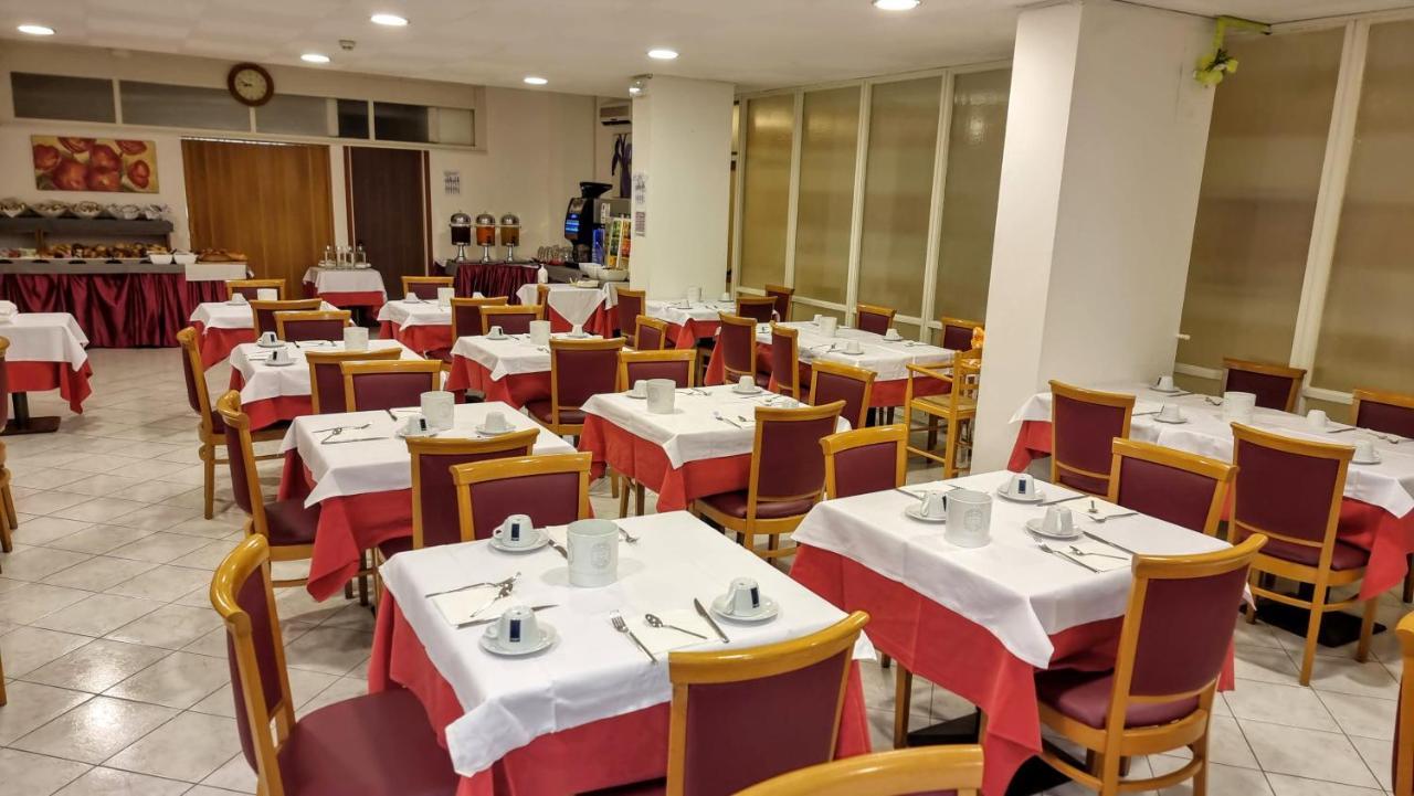 Hotel Regina Lignano Sabbiadoro Extérieur photo